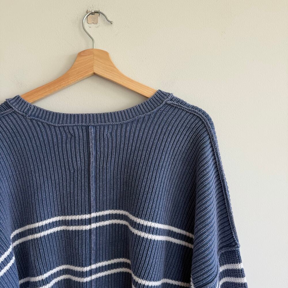 Aerie Beyond Cropped Drop Shoulders Oversized Fit Ribbed Sweater Blue White M - Picture 8 of 8